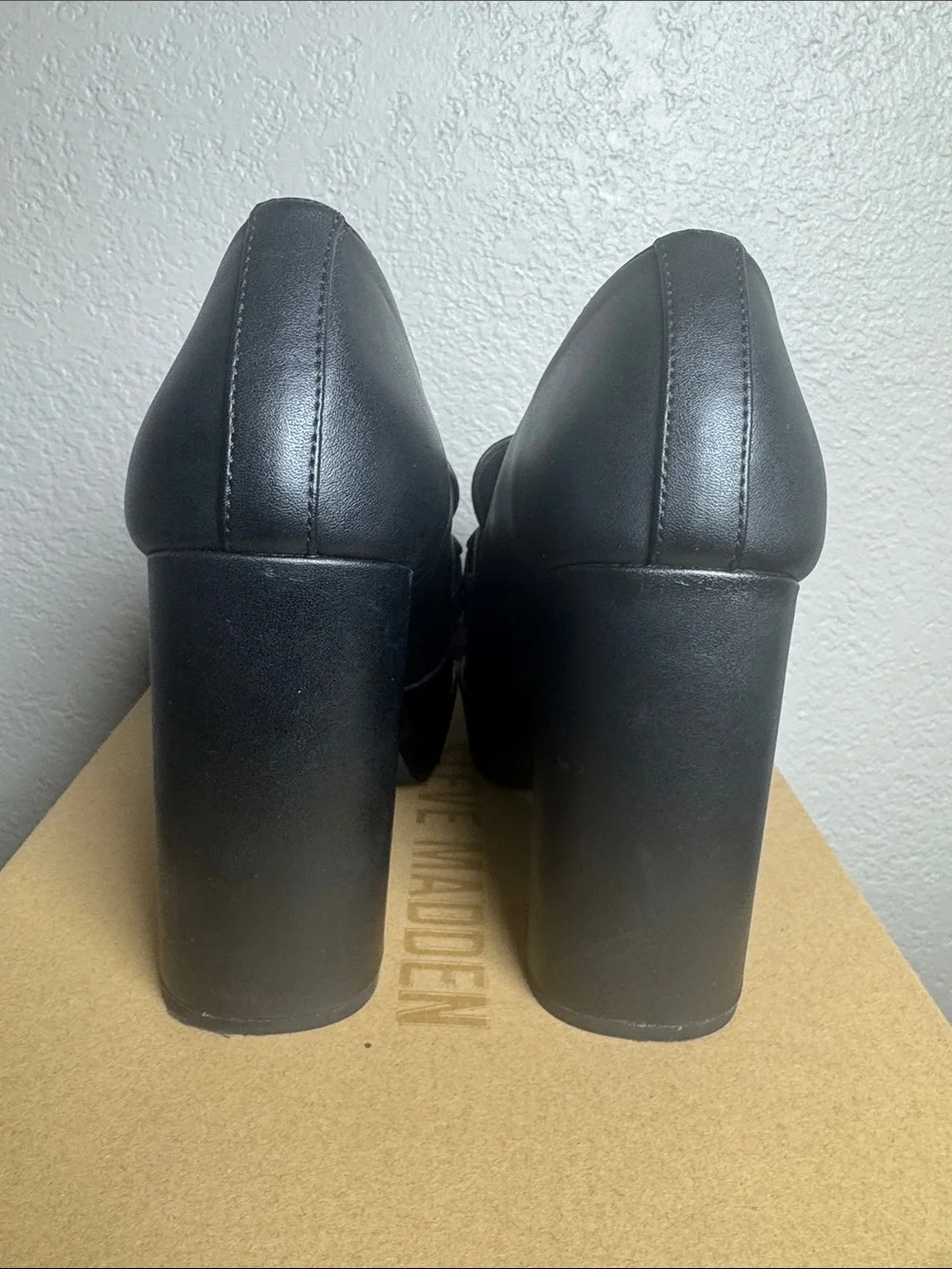 Steve Madden black platform